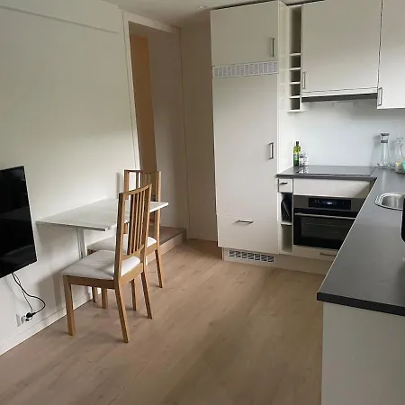 Modern And Apartment, Near The University, Uia شقة